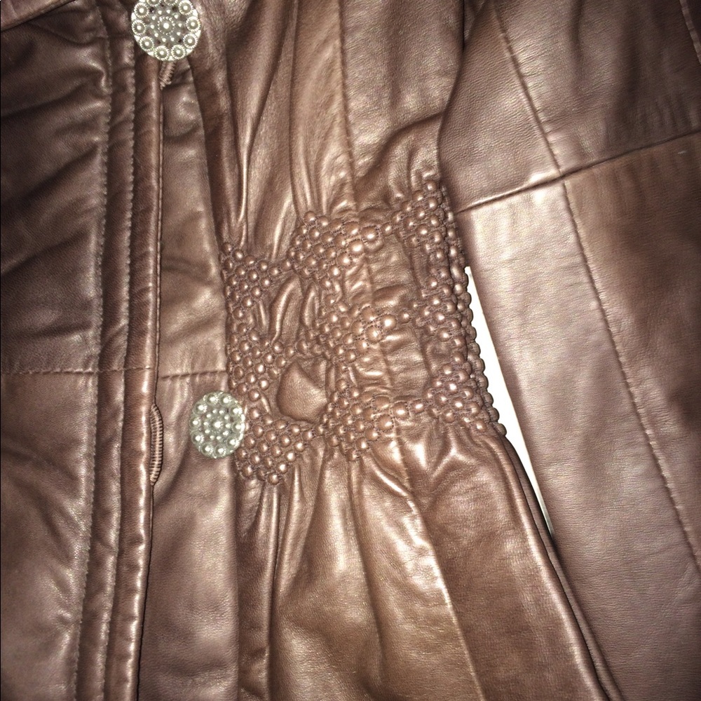 Leather jacket - Picture 2 of 3